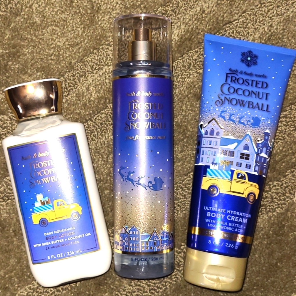 🆕️B&BW Frosted Coconut Snowball Set